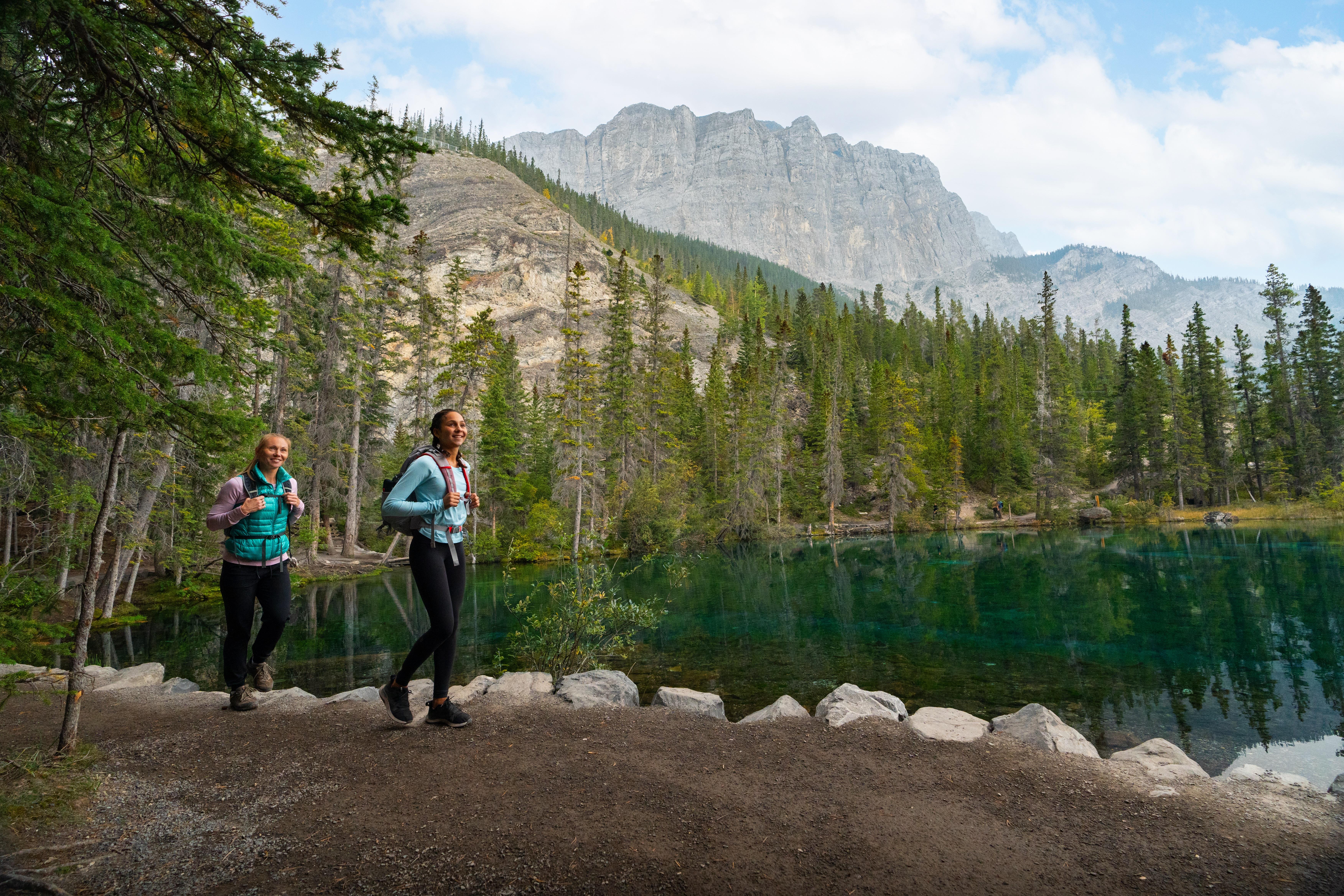 Hiking in Canmore